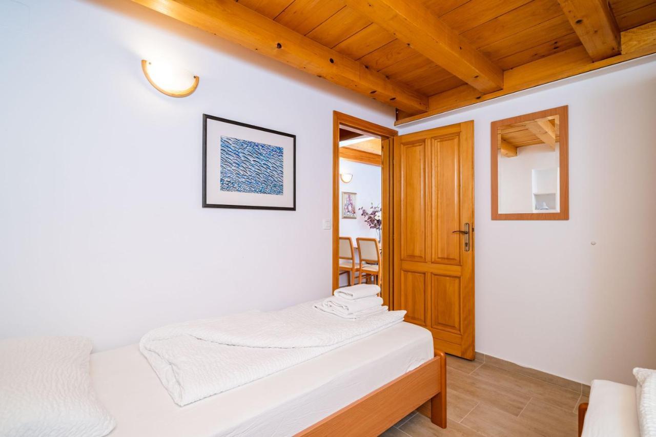 Apartment Ribambit Дубровник Екстериор снимка