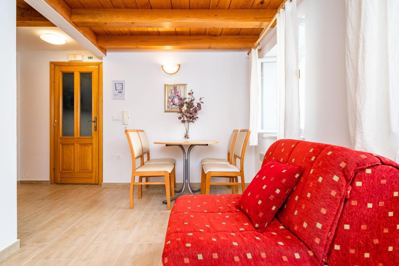 Apartment Ribambit Дубровник Екстериор снимка